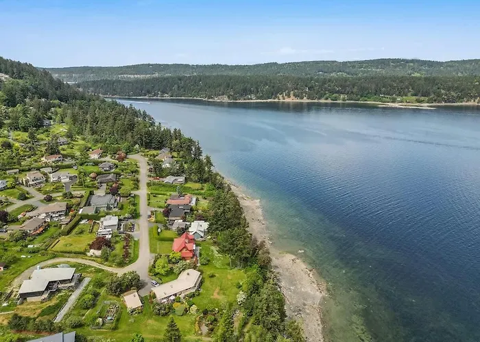 Dragonfly Cottage By Emr Vacation Rentals Nanaimo