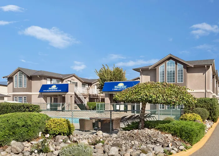 Days Inn By Wyndham Kelowna