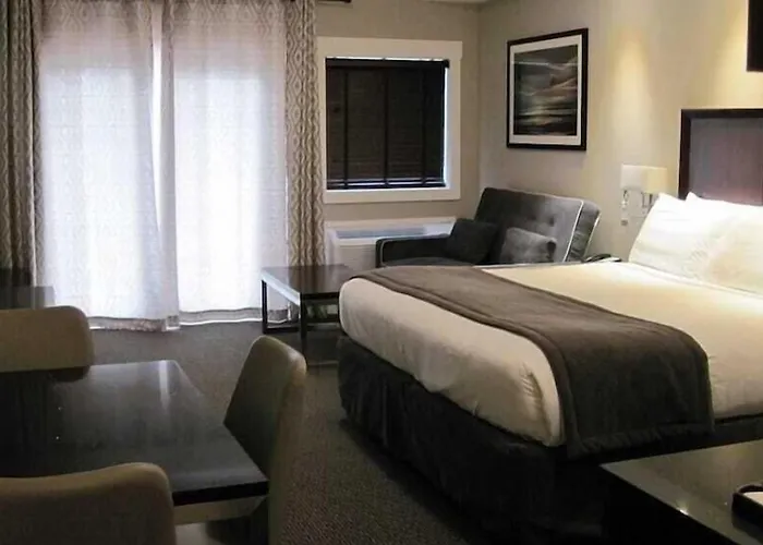 Capital City Center Hotel Victoria