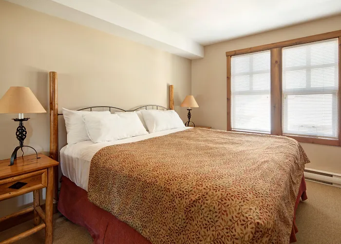 Panorama Mountain Resort - Ski Tip / Tamarack Condos