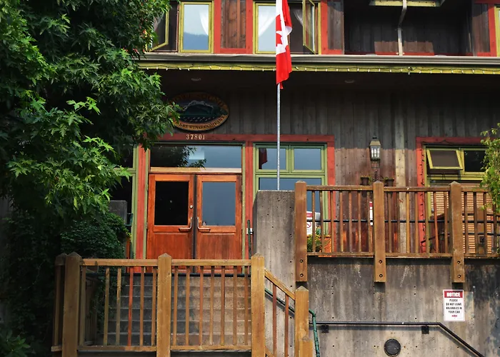 Howe Sound Inn & Brewing Company Squamish