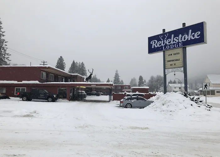 Revelstoke Lodge