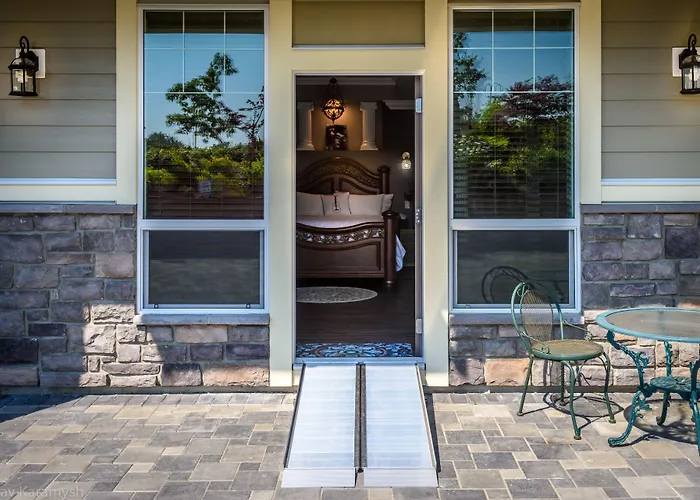 Brookside Inn Boutique Hotel Abbotsford