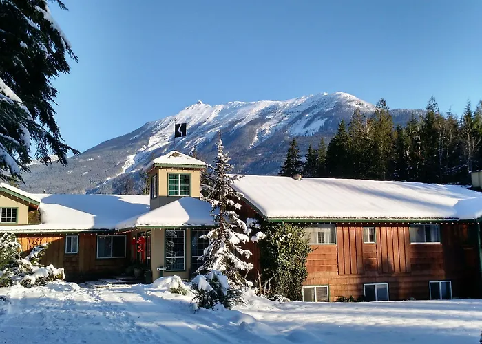 Mulvehill Creek Wilderness Inn And Wedding Chapel Revelstoke