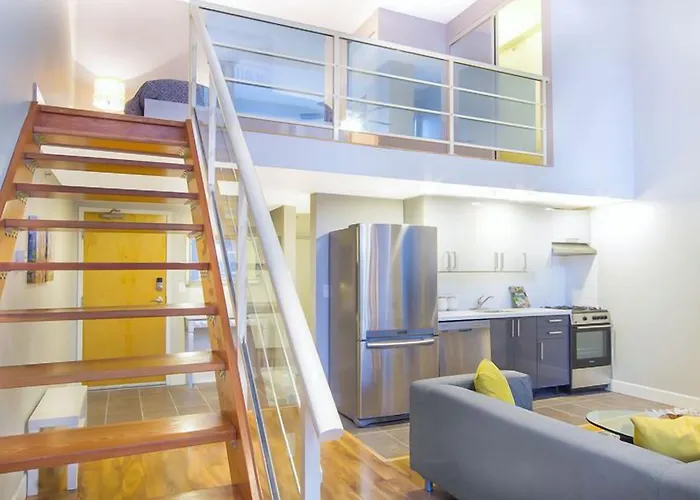 Boutique King Suites Downtown Vancouver
