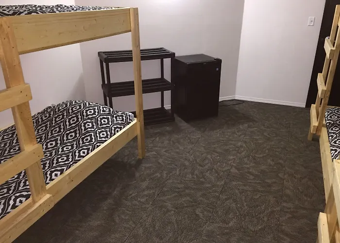 Pet friendly Invermere Hostel