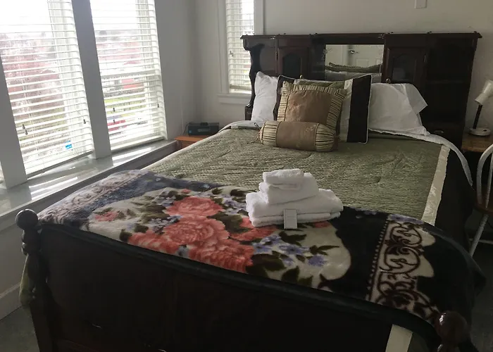 White House Bed And Breakfast Vancouver