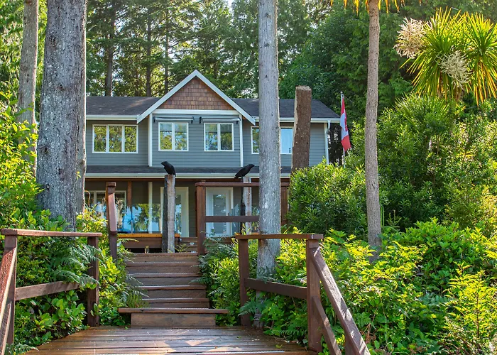 The Francis Boutique Inn Ucluelet