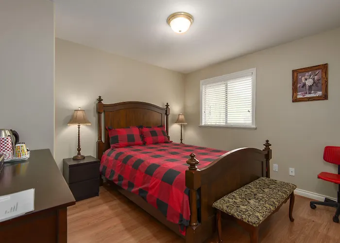 Fraser River Richmond Bed And Breakfast