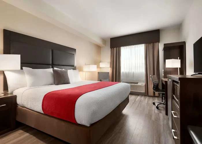 Days Inn By Wyndham 100 Mile House