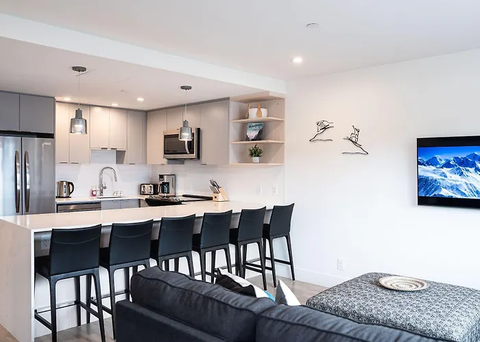Switchback Suite By Revelstoke Vacations acceptant les animaux
