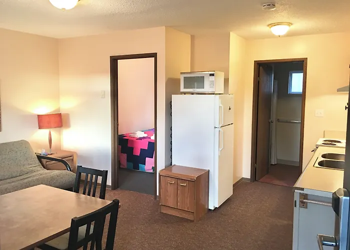 Naramata Centre Motel