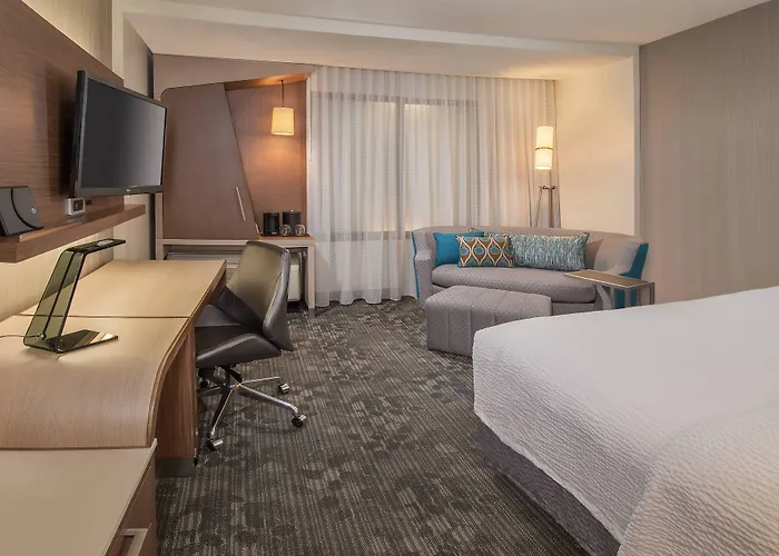 Courtyard By Marriott Nanaimo Hotel