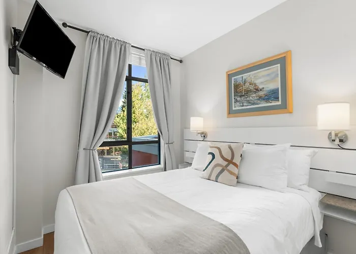 Alpenglow Lodge Junior One Bedroom By Mva Whistler acceptant les animaux
