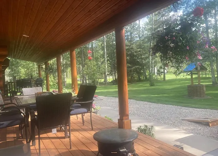 Pet friendly Cougar Mountain Lodge And Resort Cabin Rentals Valemount