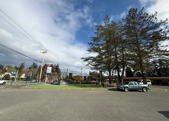 The Tide'S Out Motel Parksville