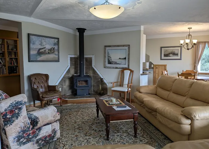 Higgin'S Inn Powell River