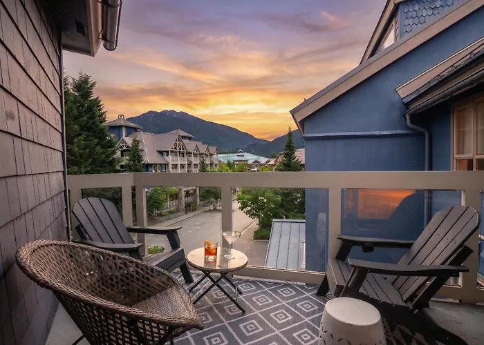 Boutique R & R Retreat Luxury Condo Whistler