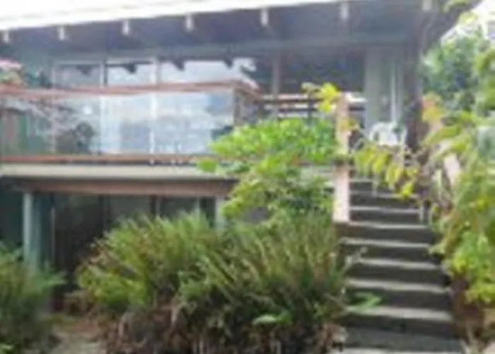Beach Estates Inn Bed And Breakfast Nanaimo