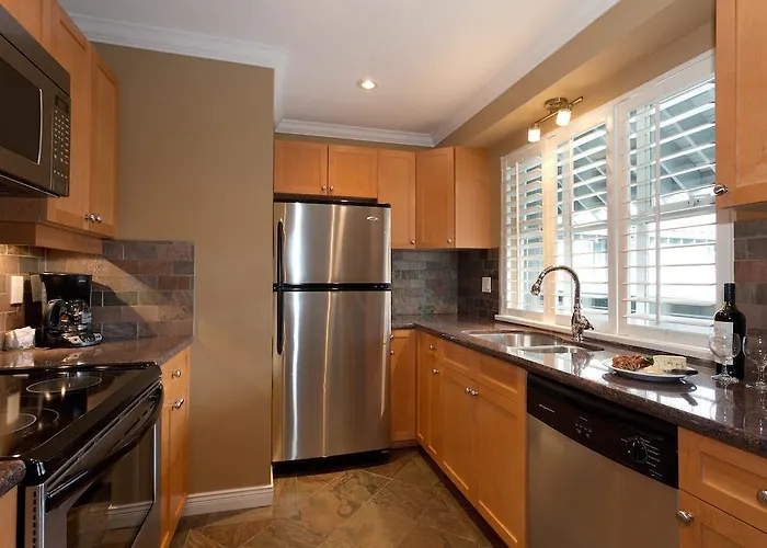 Boutique Glacier Lodge By Whistler Accommodation