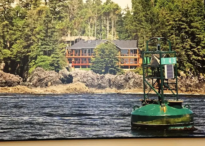 Melfort Bell Guest Suites Ucluelet