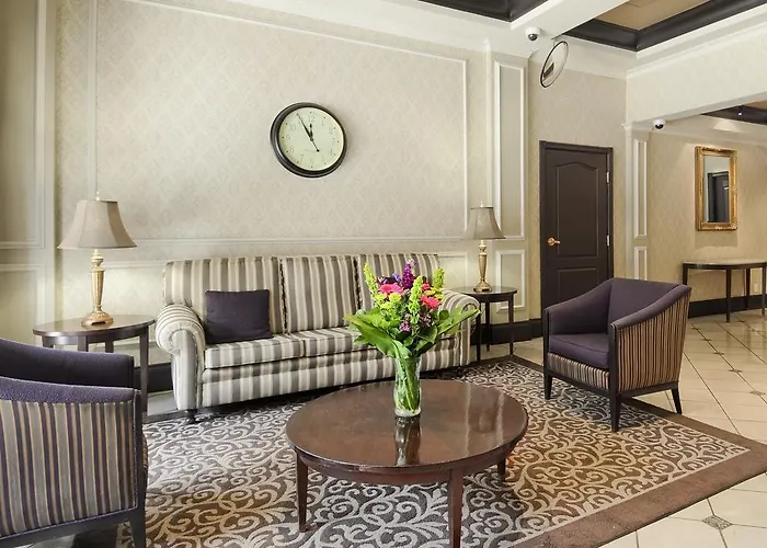 Ramada Limited Downtown Vancouver