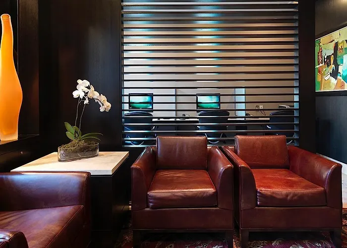 Hotéis perto de Biblioteca Pública de Vancouver