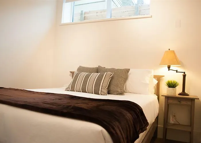 Airy 2Br In Kitsilano By Sonder Hotel Vancouver